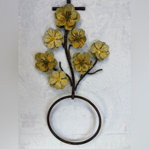 Vintage Rustic Yellow 3D Metal Floral Kitchen  Or Bathroom Towel Holder Rack